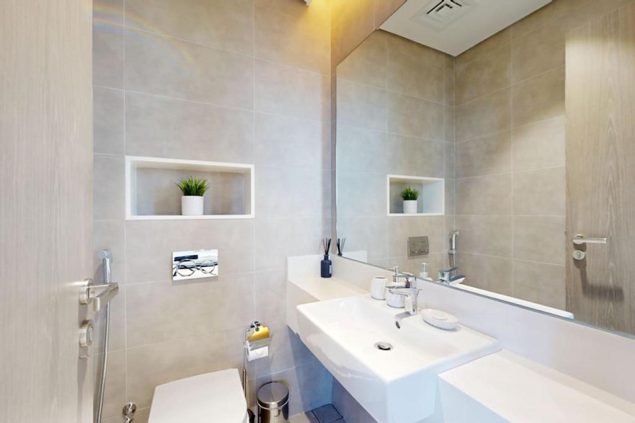 Apartment Residences 21- Elegant One Bedroom